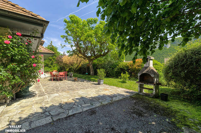 Vente Maison 8 pièces 227.07 m² Seynod 74600
