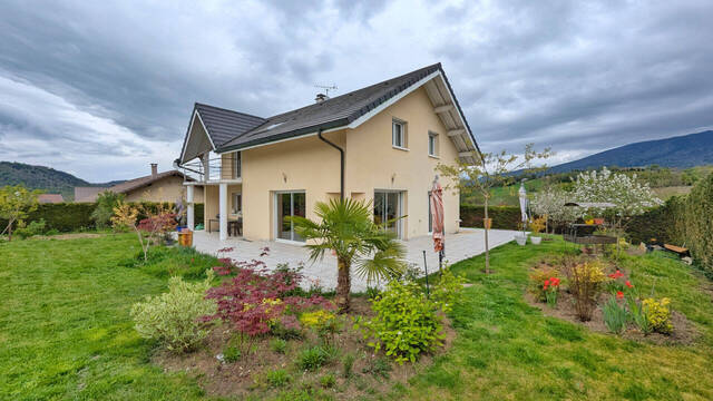 Vente Maison 5 pièces 160 m² Alby-sur-Chéran 74540