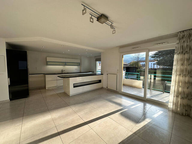 Rent Apartment appartement 4 rooms 87.68 m² Saint-Jorioz 74410