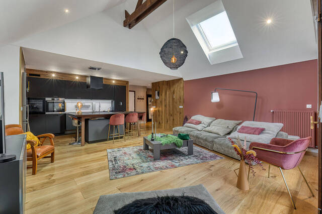 Sale Apartment appartement 5 rooms 99.57 m² Sévrier 74320