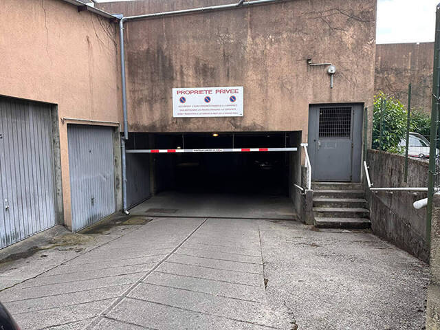 Location Parking / box Annecy 74000