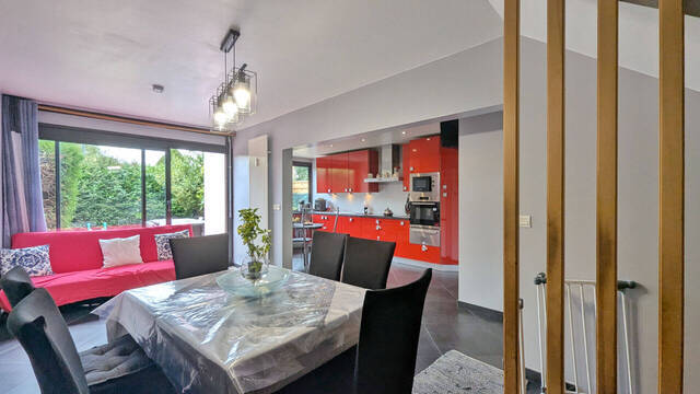 Sale Apartment appartement 5 rooms 98.96 m² Seynod 74600