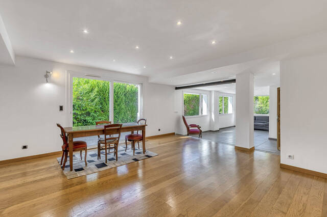 Sale Apartment appartement 5 rooms 125.02 m² Annecy-le-Vieux 74940