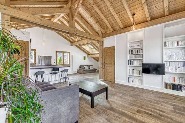 Sale Apartment appartement 2 rooms 60.7 m² Annecy-le-Vieux 74940