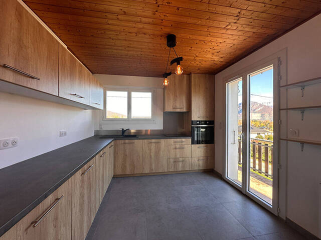 Rent Apartment appartement 4 rooms 92.68 m² Saint-Jorioz 74410