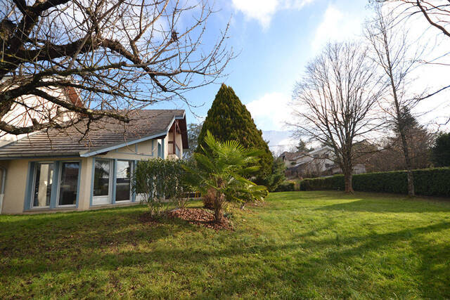 Sale House maison 7 rooms 197.69 m² Aix-les-Bains 73100