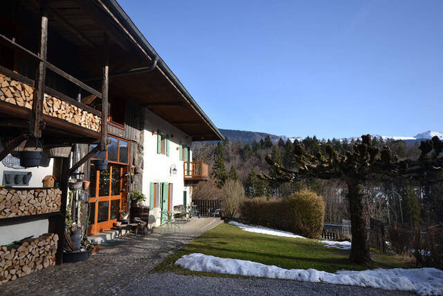 Vente Maison 14 pièces 334.17 m² Leschaux 74320