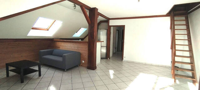 Vendu Appartement 2 pièces 47.92 m² Saint-Martin-Bellevue 74370