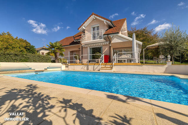 Sale House maison 5 rooms 157.12 m² Saint-Martin-Bellevue 74370