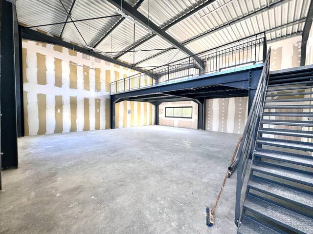 Location d'entreprise Local d'activité Seynod 74600