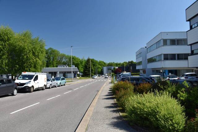 Vente Local bureaux Annecy (Toute la ville) 74000