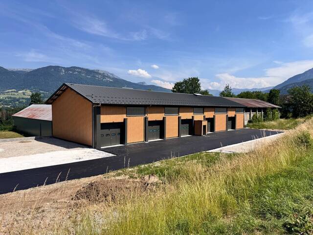 Location Local d'activité Arith 73340
