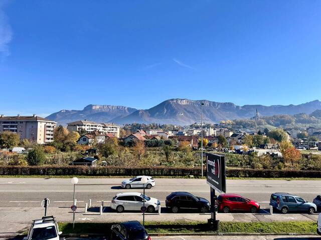 Vente d'entreprise Local bureaux Seynod 74600