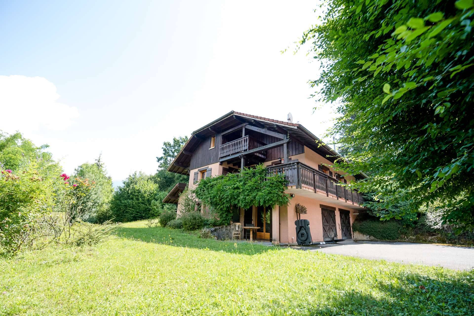 Immobilier à Saint Jorioz, Doussard, Sévrier, Annecy. Maisons et appartements en vente et en