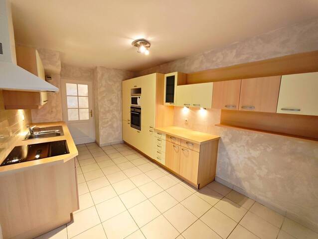 Sale Apartment t3 70.11 m² Saint-Jorioz 74410