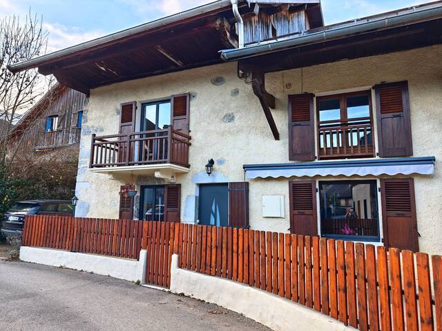 Sale House maison mitoyenne 9 rooms 167.05 m² Doussard 74210