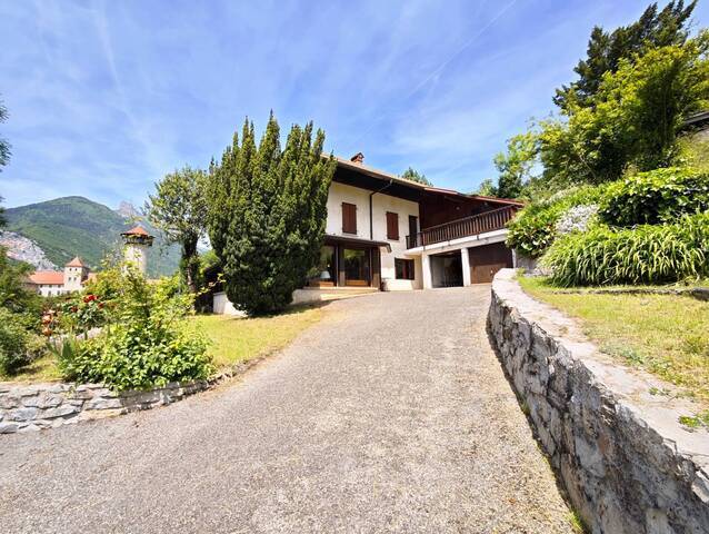 Vente Maison mitoyenne 5 pièces 147 m² Faverges 74210