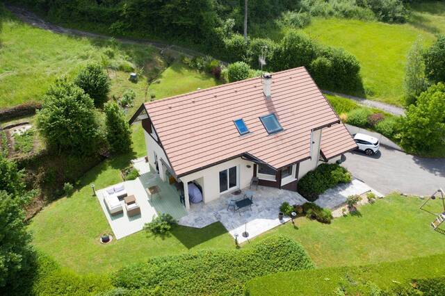 Vente Maison villa 7 pièces 183.93 m² Saint-Jorioz 74410