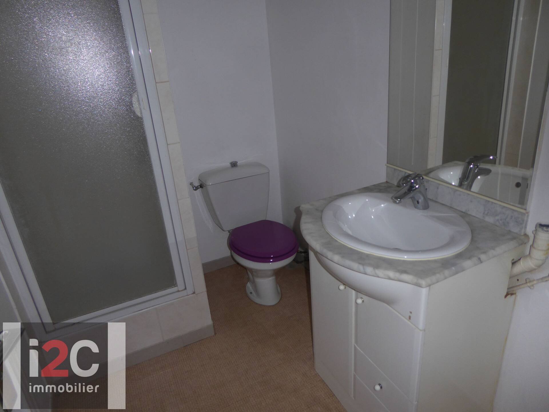 Listings in Ferney Voltaire et l'ensemble du Pays de Gex. Houses and