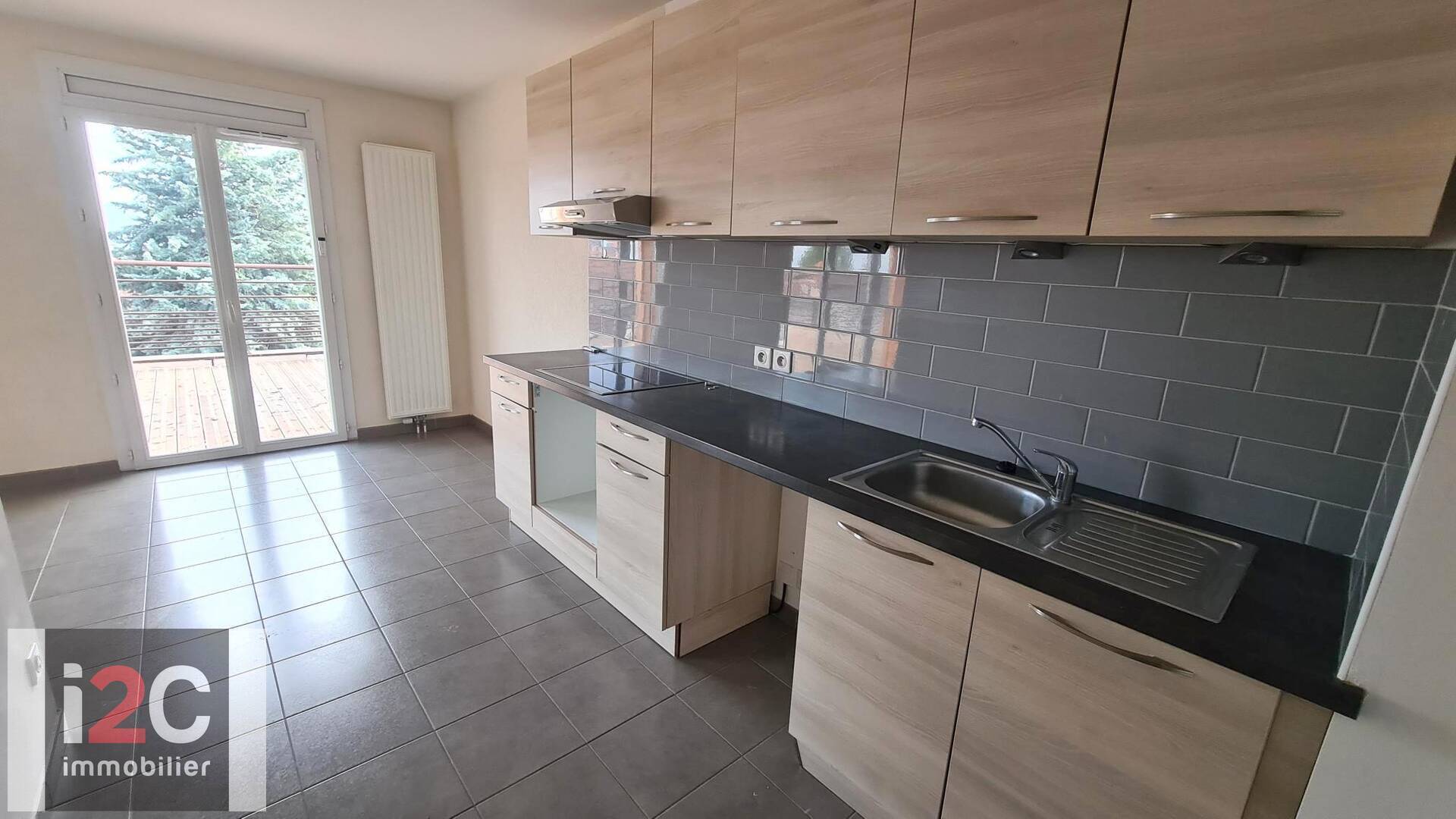 Buy Apartment Thoiry (01710)