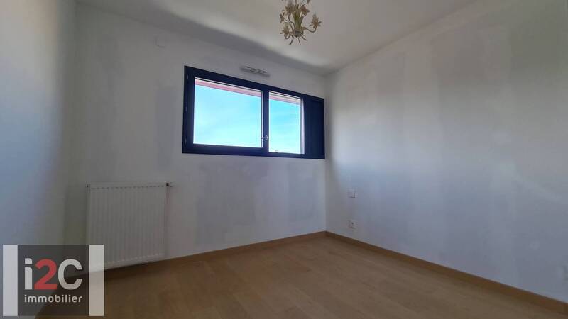 Bien vendu appartement 4 pièces 111 m² à Ferney-Voltaire 01210