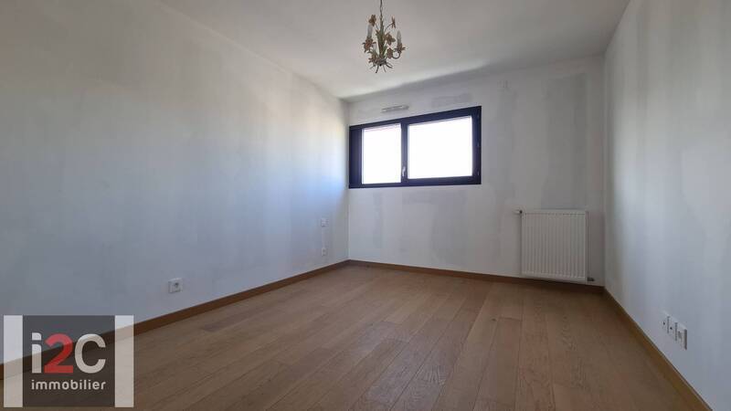 Bien vendu appartement 4 pièces 111 m² à Ferney-Voltaire 01210