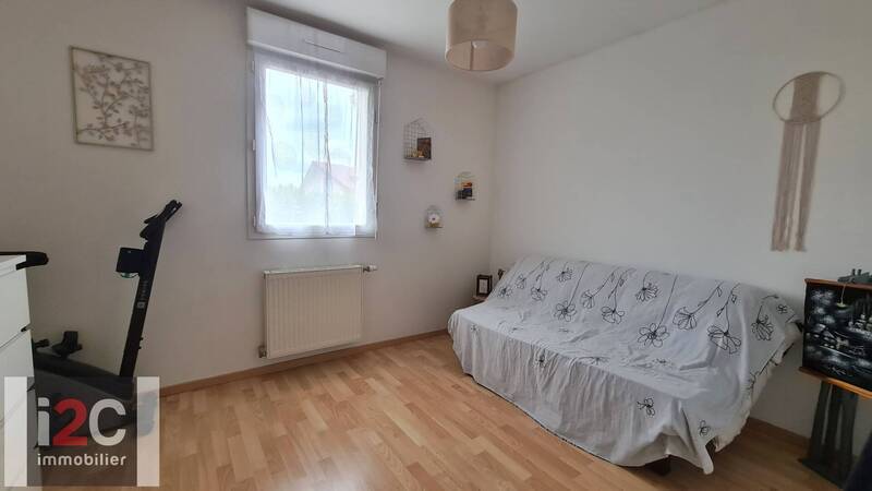 Bien vendu maison mitoyenne 4 pièces 93.91 m² à Saint-Genis-Pouilly 01630