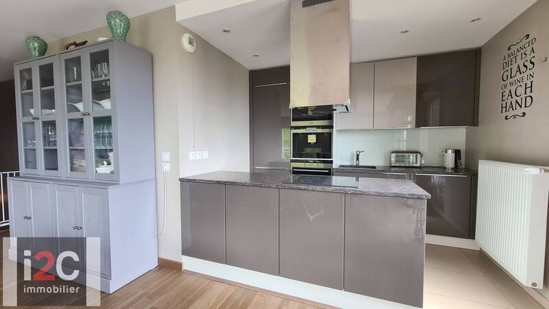 Bien vendu appartement attique 4 pièces 125 m² à Gex 01170