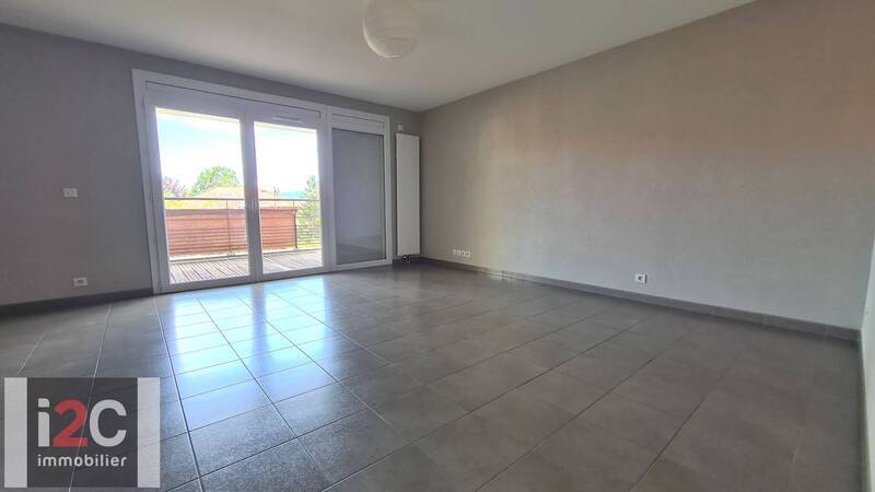 Sold property apartment appartement t4 87 m² in Thoiry 01710