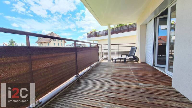 Sold property apartment appartement t4 87 m² in Thoiry 01710