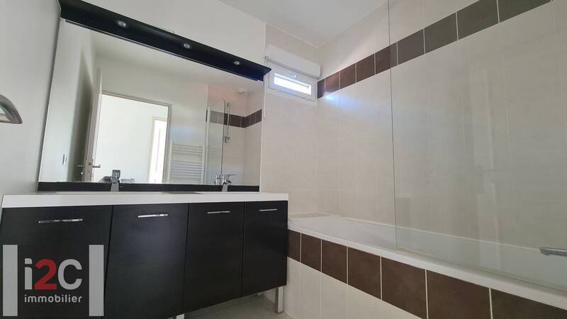 Bien vendu maison mitoyenne 4 pièces 95.93 m² à Prévessin-Moëns 01280