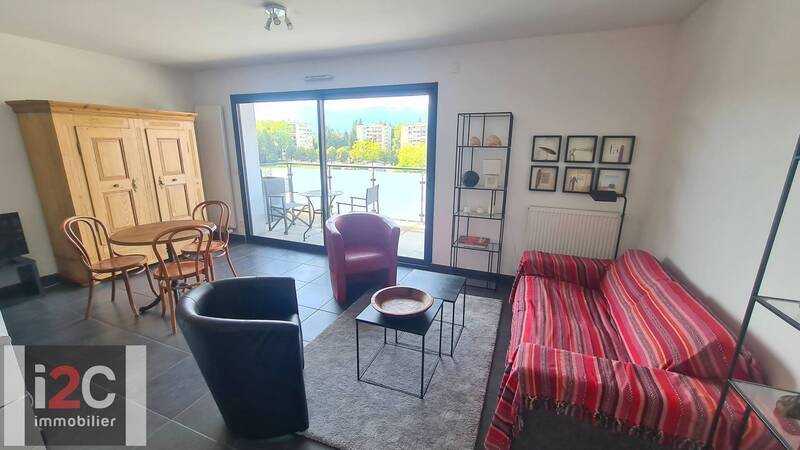 Bien vendu appartement attique 2 pièces 53.55 m² à Ferney-Voltaire 01210