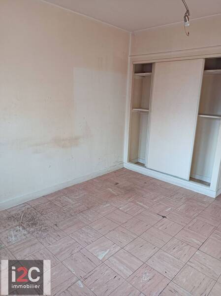 Bien vendu appartement t2 39.42 m² à Saint-Genis-Pouilly 01630