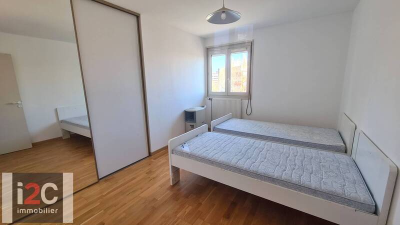 Bien vendu appartement t5 132.52 m² à Ferney-Voltaire 01210