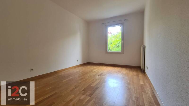 Bien vendu appartement t5 150 m² à Ferney-Voltaire 01210