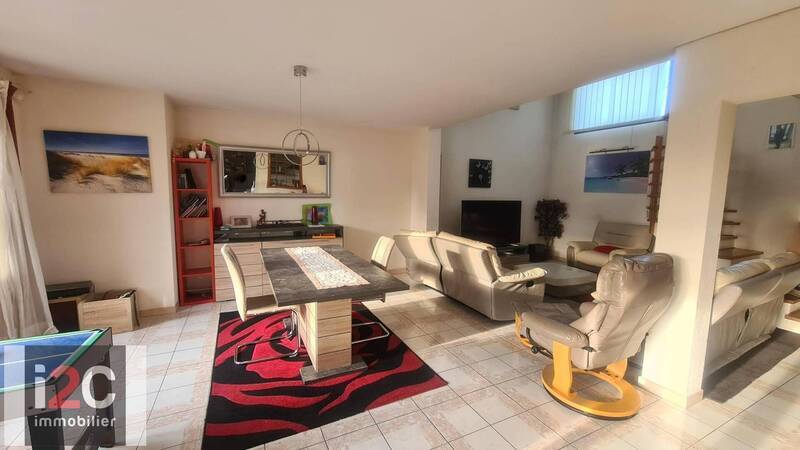 Sold property house maison mitoyenne 4 rooms 111 m² in Prévessin-Moëns 01280
