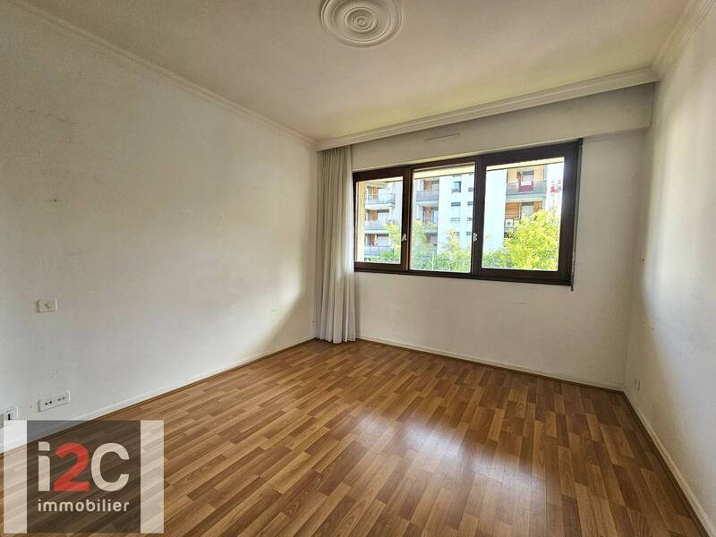 Vente appartement t4 110.84 m² à Ferney-Voltaire 01210