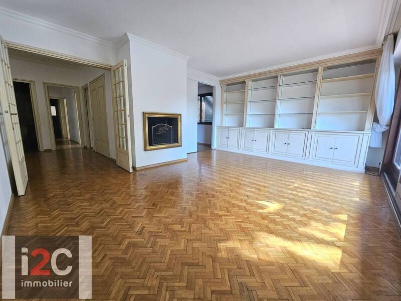 Vente appartement t4 110.84 m² à Ferney-Voltaire 01210