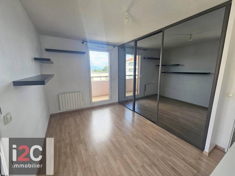 Bien vendu appartement attique 3 pièces 75.38 m² à Prévessin-Moëns 01280