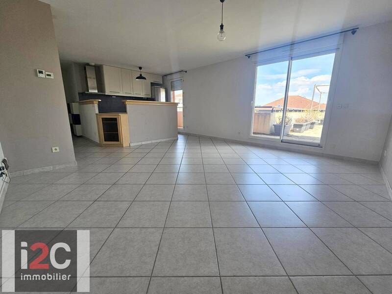 Bien vendu appartement attique 3 pièces 75.38 m² à Prévessin-Moëns 01280