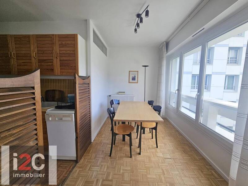 Bien vendu appartement t3 77.08 m² à Saint-Genis-Pouilly 01630