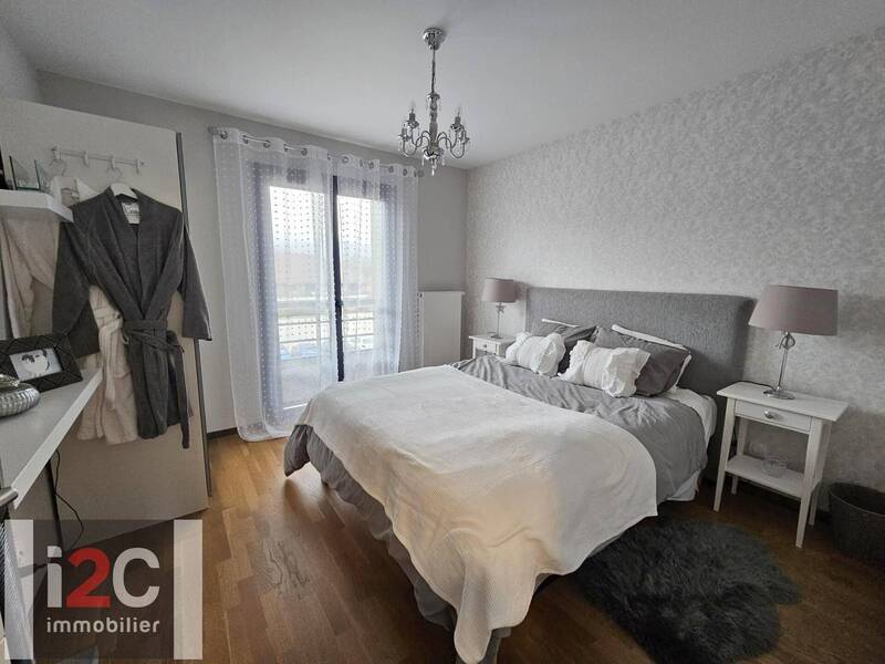 Buy apartment appartement t4 102.42 m² in Prévessin-Moëns 01280