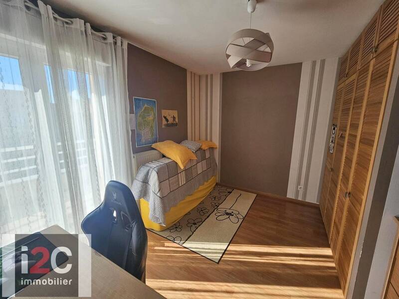 Vente maison 5 pièces 122.1 m² à Saint-Genis-Pouilly 01630