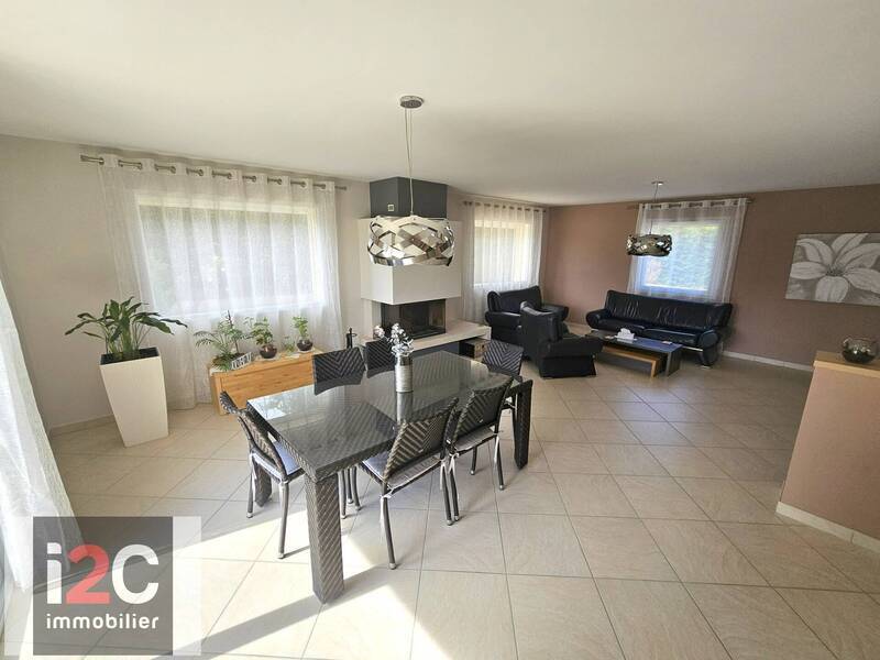 Vente maison 7 pièces 179.21 m² à Prévessin-Moëns 01280