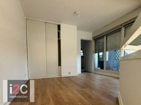 Vente appartement duplex 5 pièces 109 m² à Ferney-Voltaire 01210