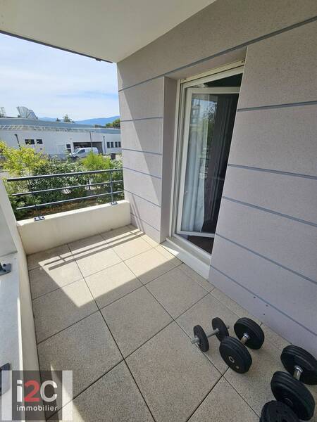 Buy apartment appartement t4 87.04 m² in Saint-Genis-Pouilly 01630