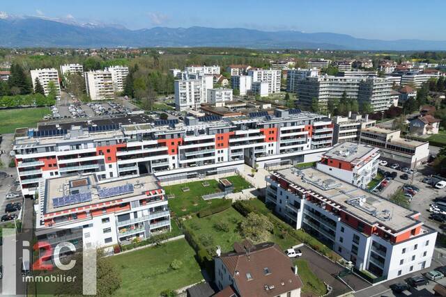 Sale Parking garage simple 16 m² Ferney-Voltaire 01210