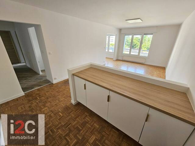 Vente Appartement t3 76.34 m² Saint-Genis-Pouilly 01630