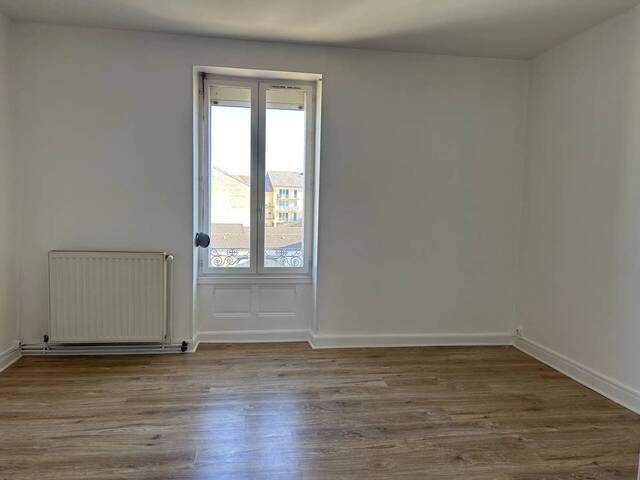 Location Appartement 3 pièces Oyonnax 01100