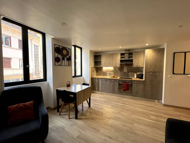 Rent Apartment appartement 2 rooms Moirans-en-Montagne 39260